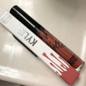 Kylie Ginger Matte Liq Lipstick 💄 💜